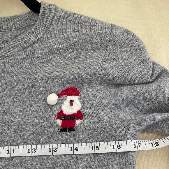 Artisan Ny Gray Sweater with Santa Design - Picture 5 of 6
